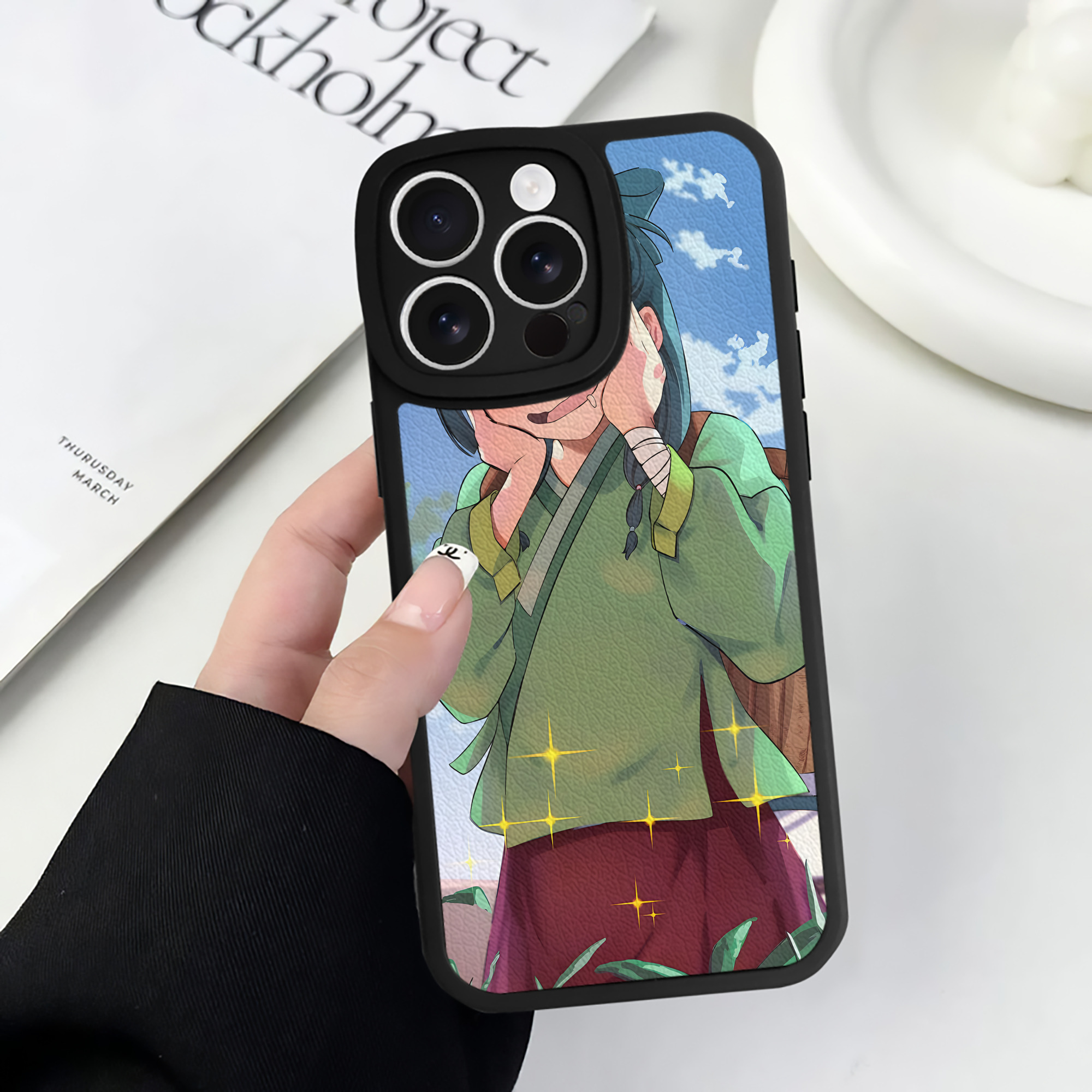 （画像用） 薬屋のひとりごと The Apothecary Diaries 【iPhone 16シリーズ対応】シリコンスマホケース（レザー調） 材質：シリコン